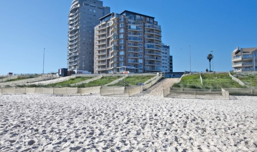 3 Bedroom Property for Sale in Bloubergstrand Western Cape